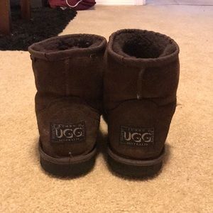 Low ugg boots *authentic*